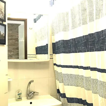 Apartment Lumineux, Acces Pistes, Balcon - Fr-1-181-2453