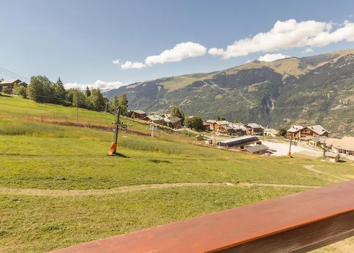 Lumineux, Acces Pistes, Balcon - Fr-1-181-2453 Apartment